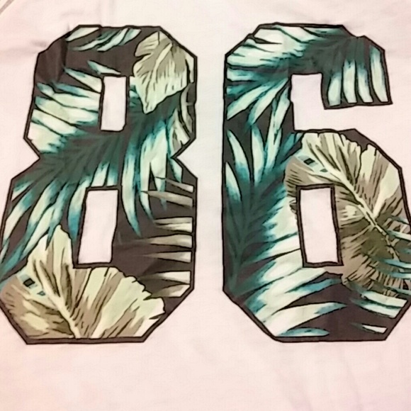 Pink tank top - Picture 2 of 3